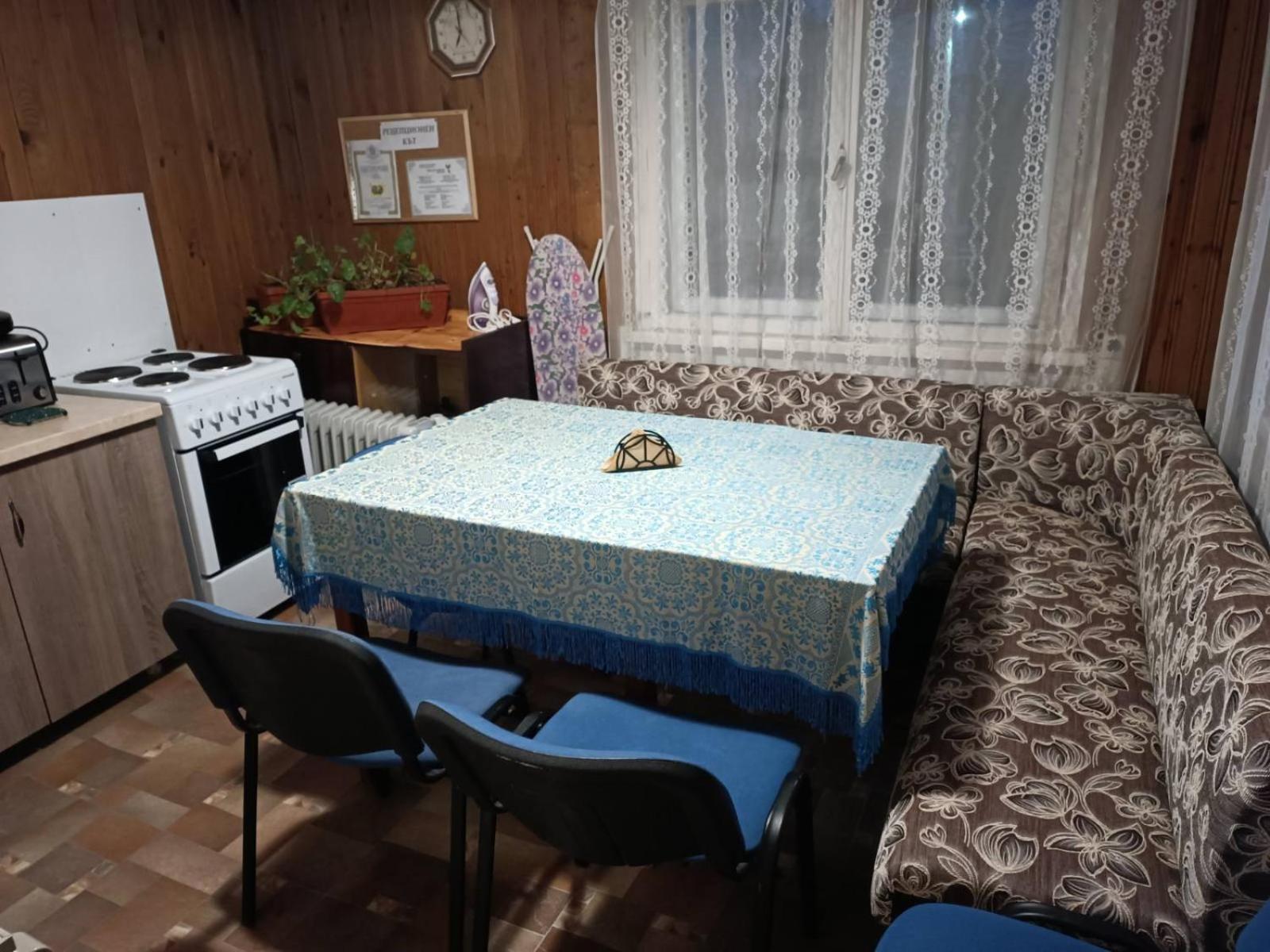 Къща за гости Феникс Копривщица Екстериор снимка
